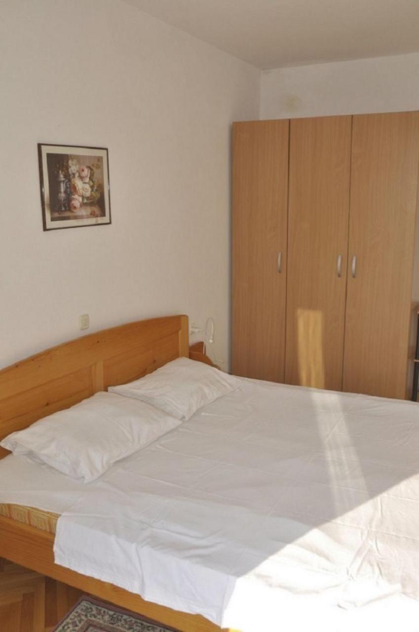 Apartments Petar - 6M From The Sea Barbat na Rabu Kültér fotó
